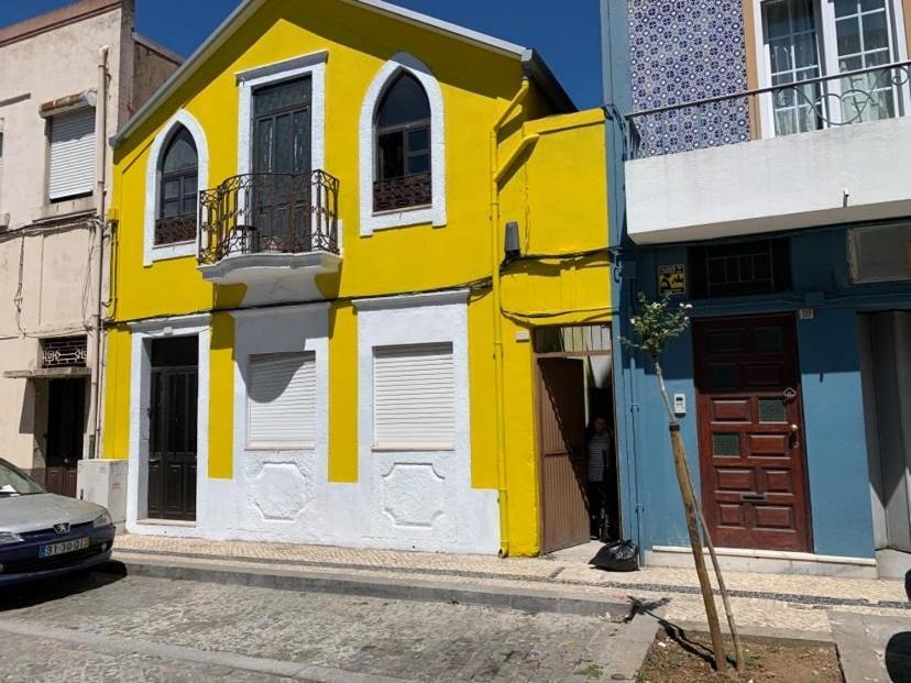 Вилла Lemonade House Матозиньюш Экстерьер фото